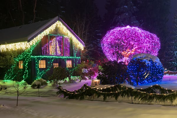 Christmas lights installation Toronto