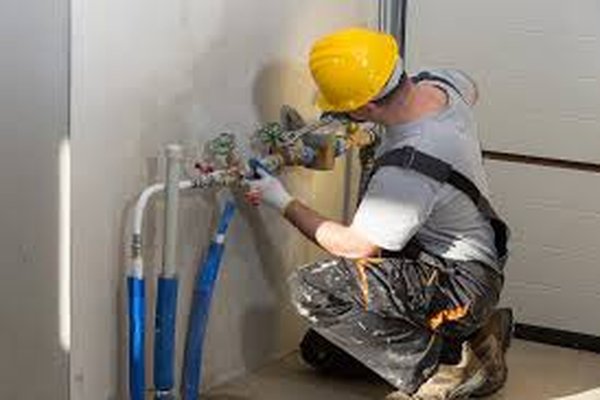 Quality plumbing fixtures repair