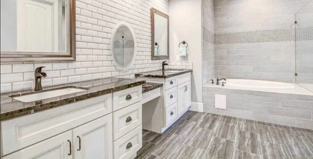 Toronto Bathroom Renovation | Best Materials & Design Ideas
